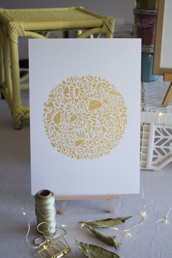Sérigraphie constellation de pétales - dorée sur papier