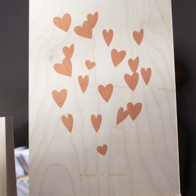 Sérigraphie A4 en bois - Pluie d'amour