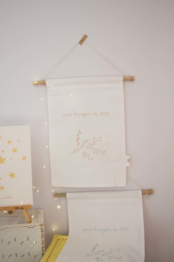 Affiche en tissu grand format - Petit bourgeon de 2020 - beige