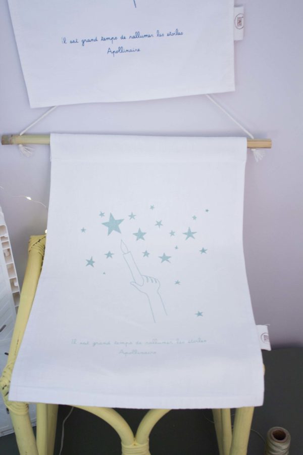 Affiche en tissu grand format - Rallumer les étoiles - vert d'eau