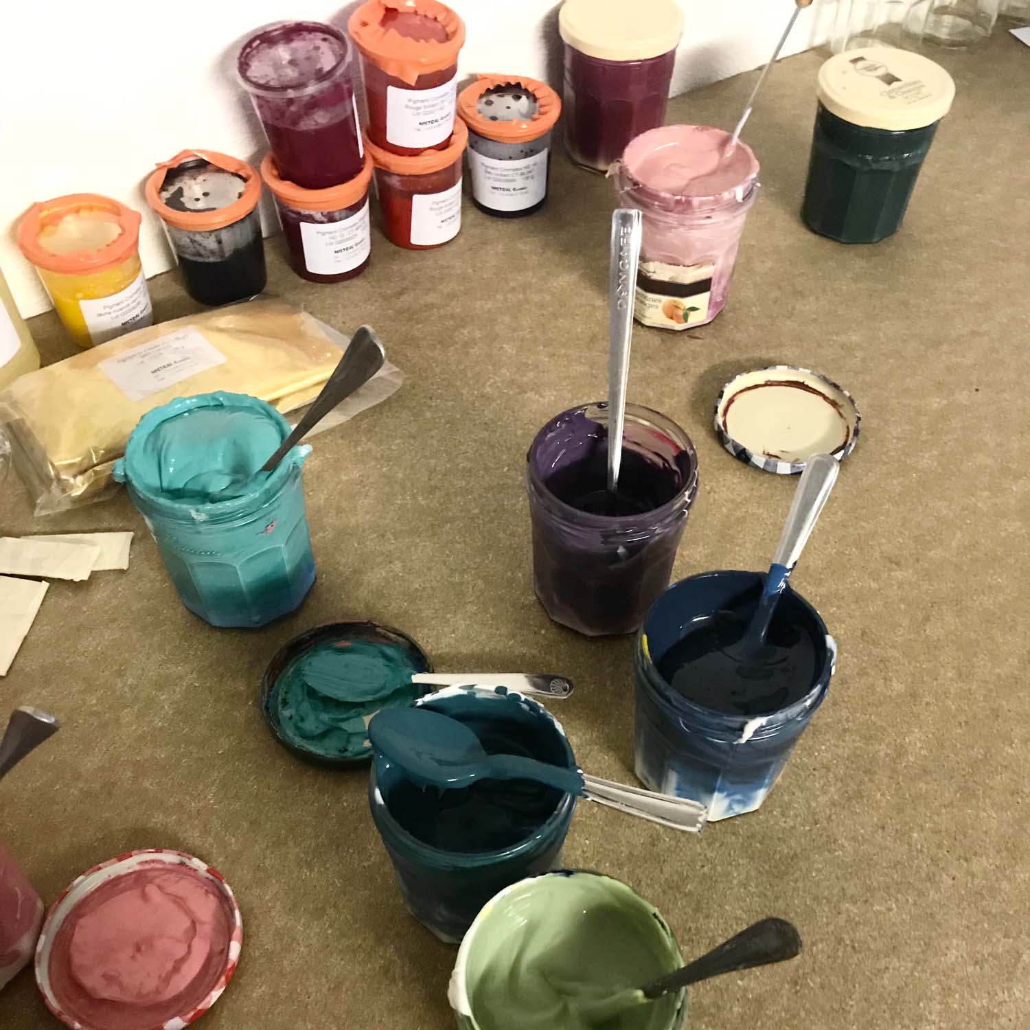 encre-couleurs-serigraphie-sorg-visu5 encre-couleurs-serigraphie-sorg-visu5