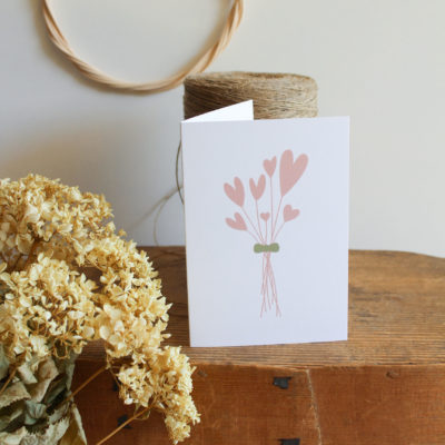 Carte postale bouquet de coeurs - rose à volet