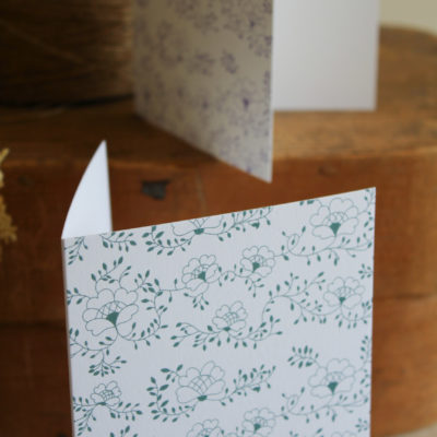 Carte postale motif Mathilde - vert-bleu à volet