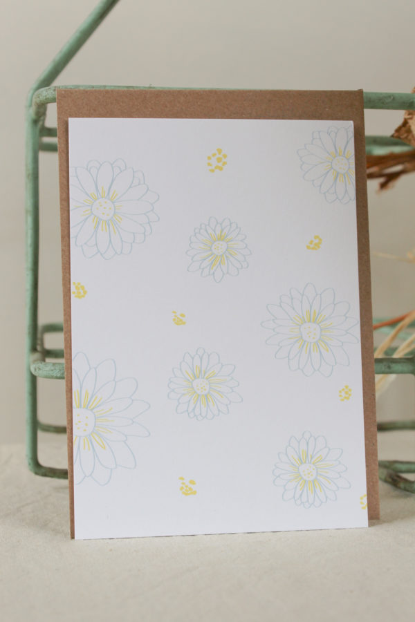 Carte postale fleurs légères